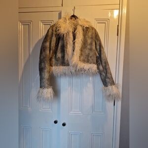 Faux Fur Trimmed Cropped Jacket